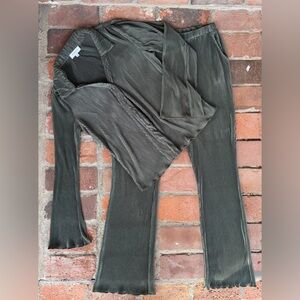 Gilli Olive Green Textured Fabric Set
